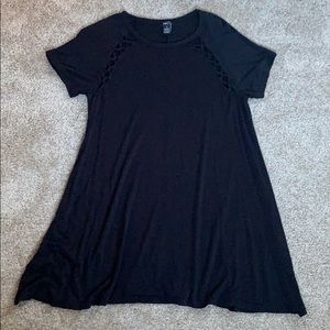 Black t shirt dress